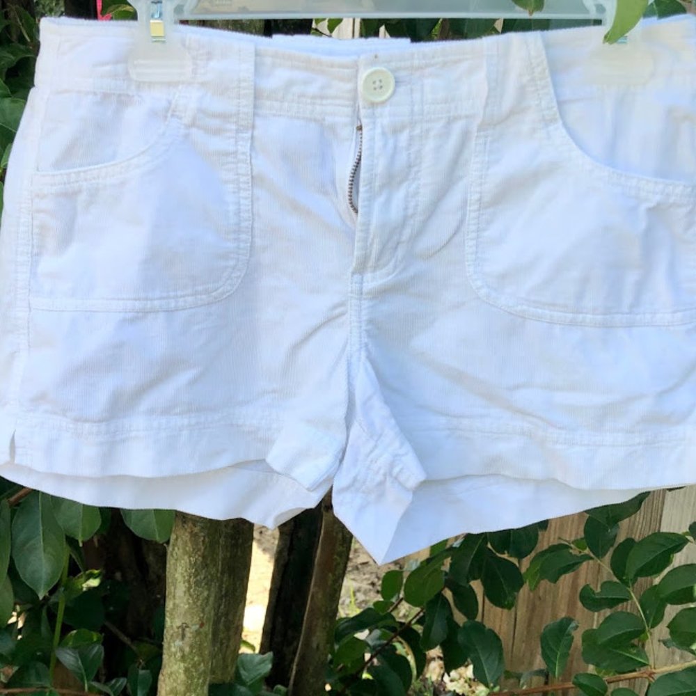 Y2K Early 2000’s Periscope Shorts White Corduroy juniors 9